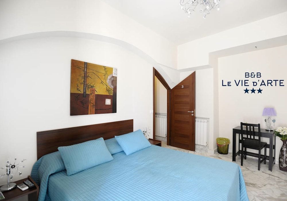 B&B Le Vie D'Arte Double Room, Balcony 3