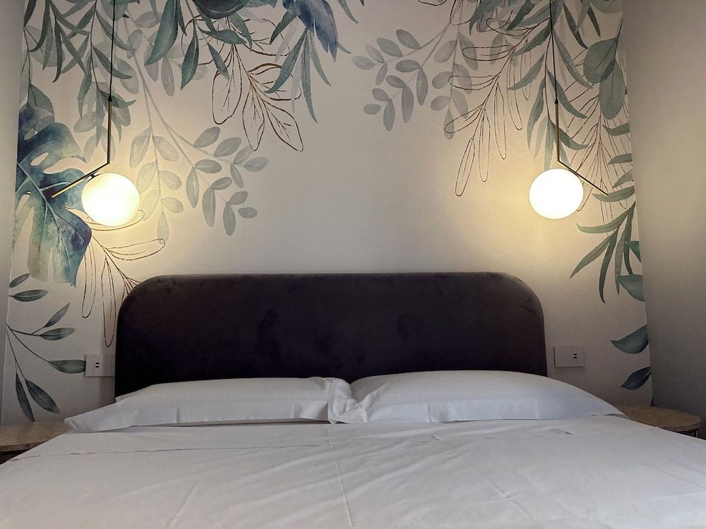 KRYSOS LUXURY ROOMS Deluxe Double Room 2