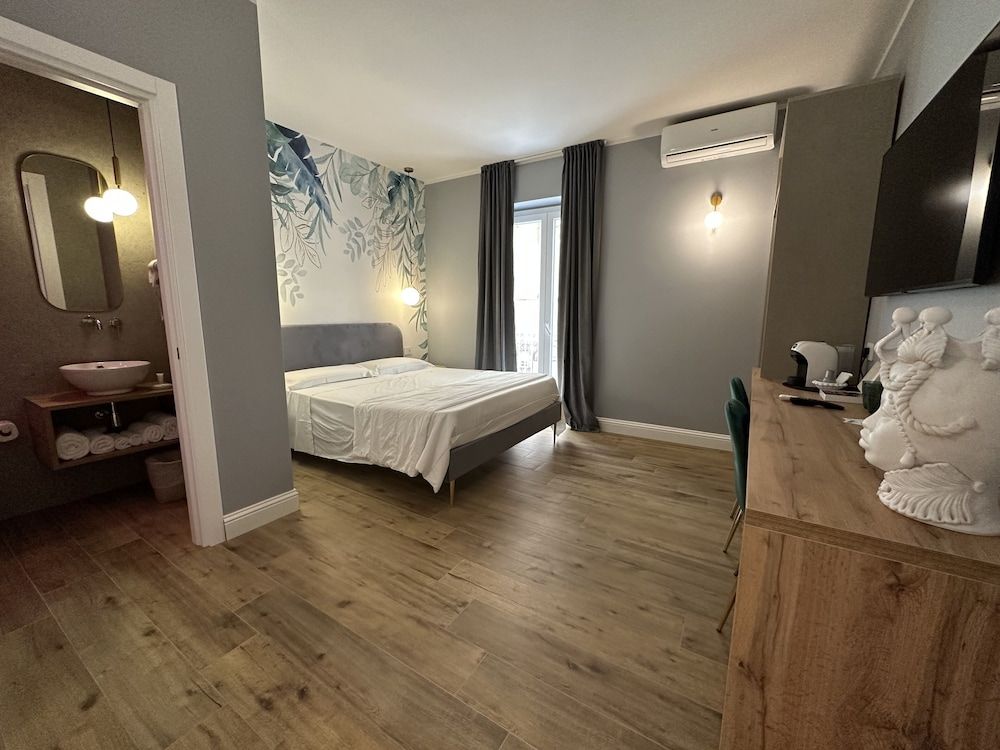 KRYSOS LUXURY ROOMS Deluxe Double Room 7