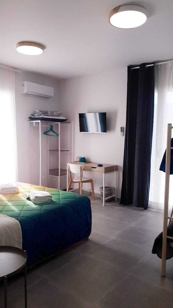 Casa Villaggio Pirandello Deluxe Quadruple Room 21