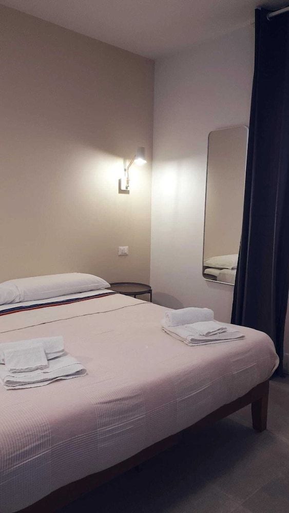 Casa Villaggio Pirandello Deluxe Quadruple Room 7