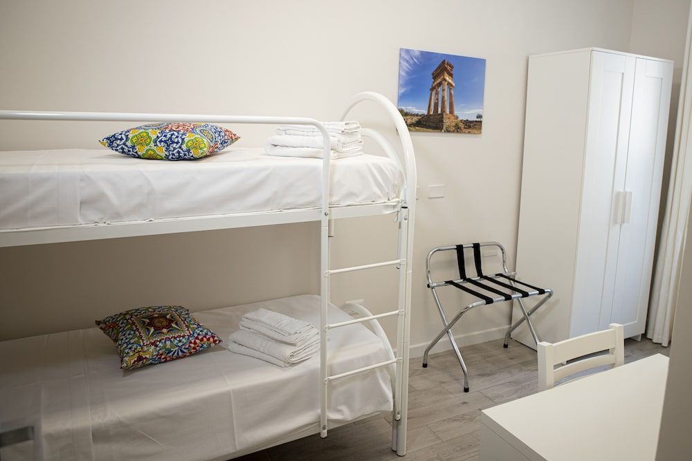 Esseneto Rooms Comfort Quadruple Room, 2 Bedrooms 3