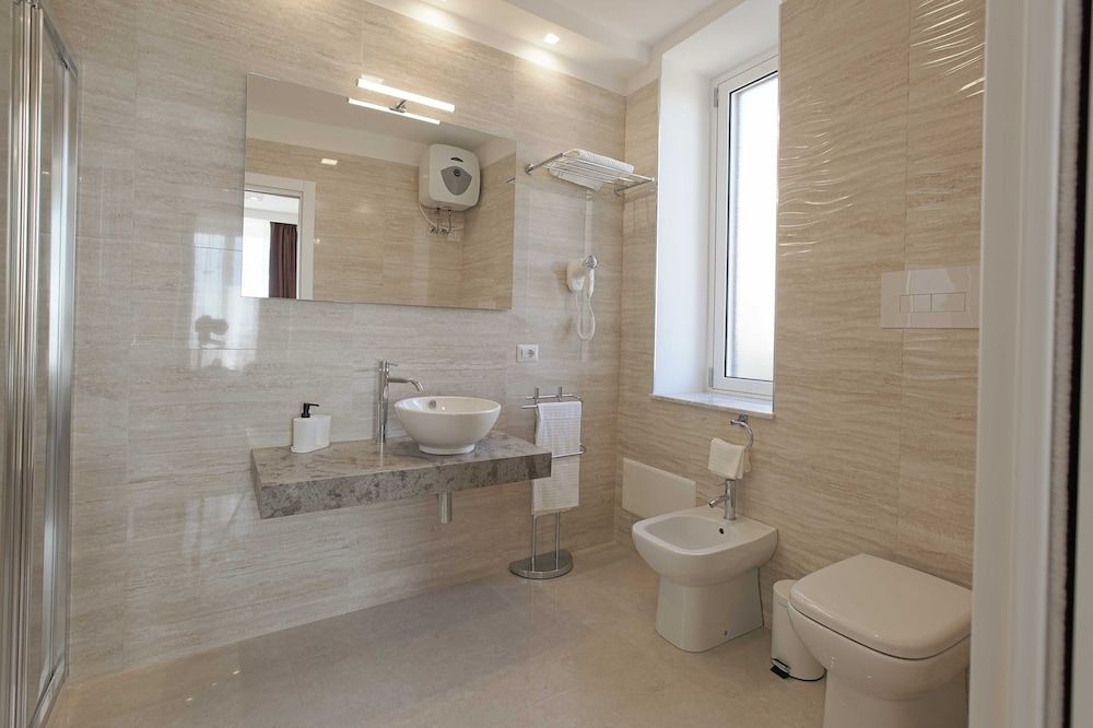 Esseneto Rooms Deluxe Double or Twin Room, 1 Bedroom, Balcony, Sea View 12