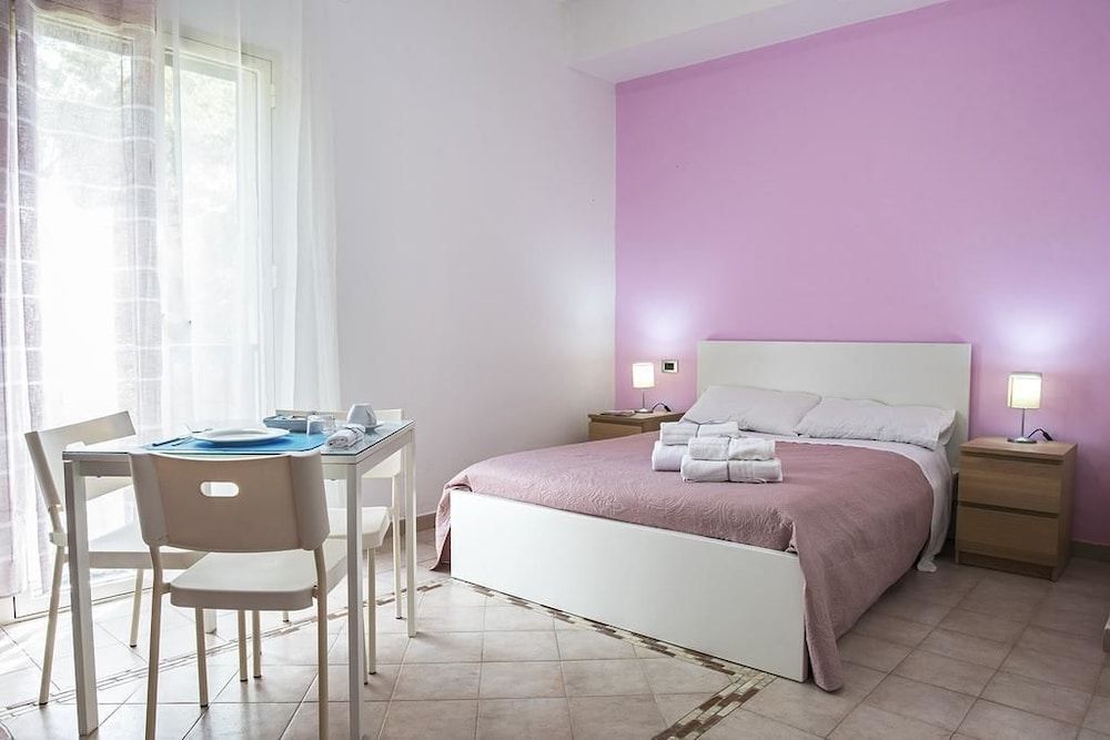 Standard Apartment, 1 Queen Bed with Sofa bed, Courtyard View