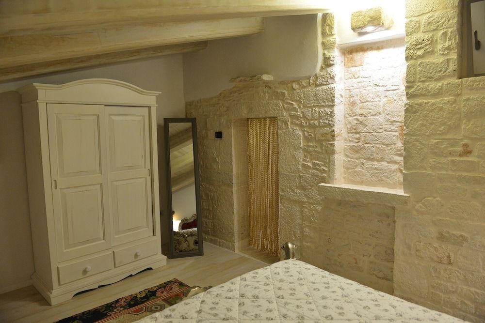 Gatto Bianco Case d'Allora Deluxe House, 1 Queen Bed 10