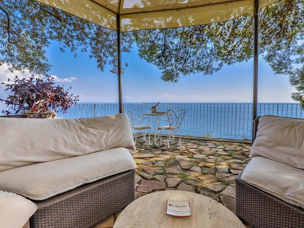 undefined Luxury Room With sea View in Amalfi ID 3935 7