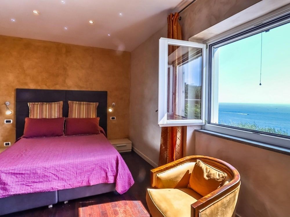 undefined Luxury Room With sea View in Amalfi ID 3932 7