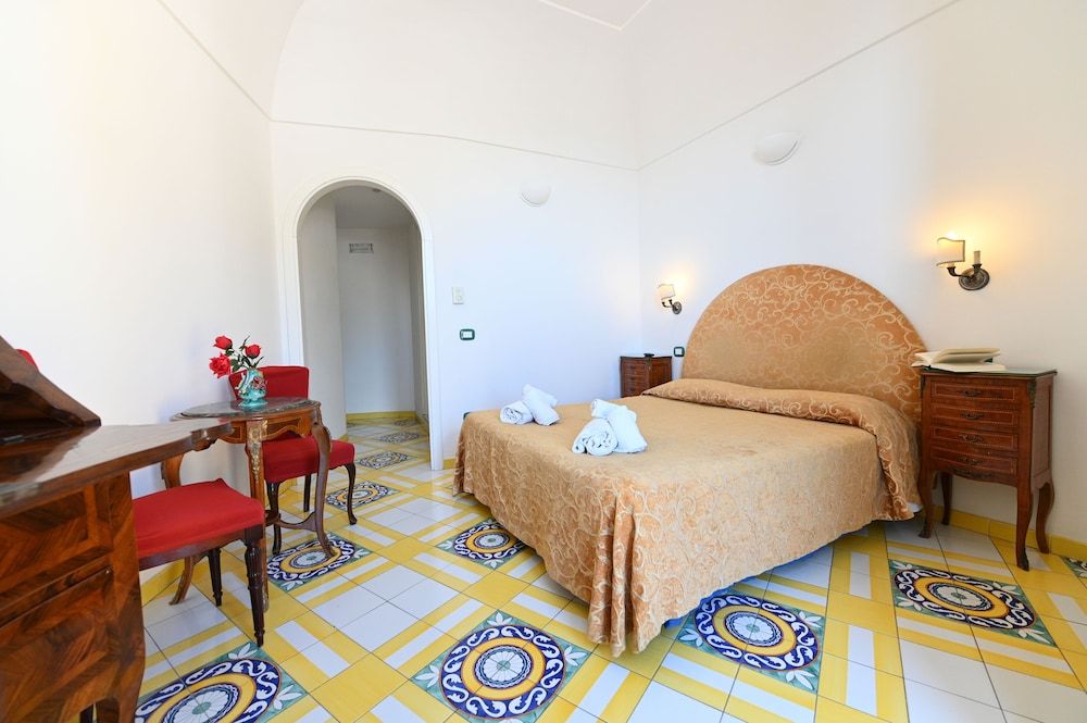 undefined Hotel Croce di Amalfi 3