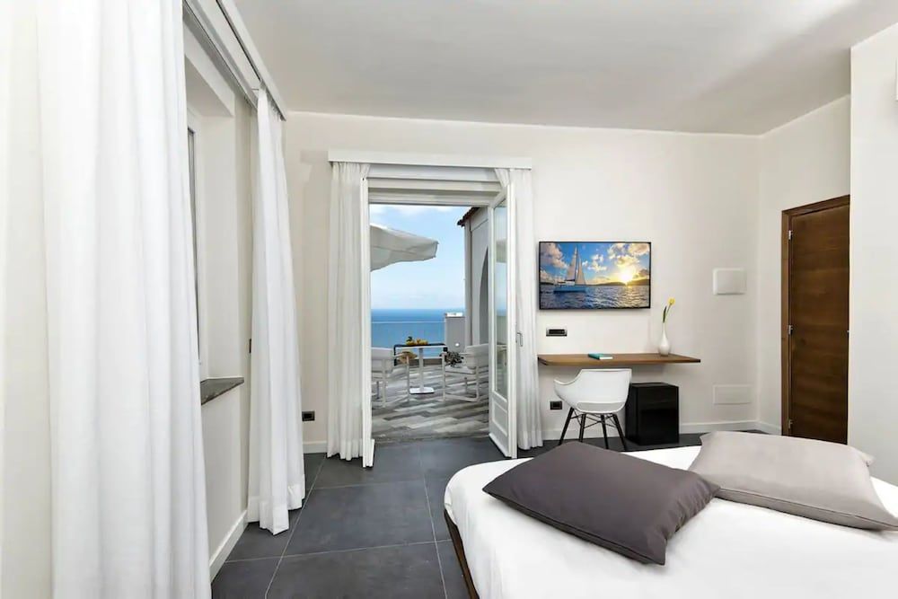 undefined Villa Orleans 4