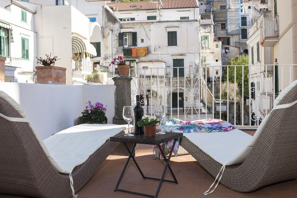 Palazzo Gargano Deluxe Double Room (Room 2) 9