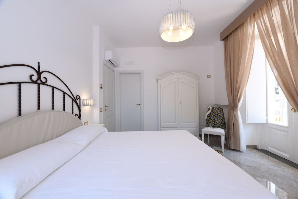 Palazzo Gargano Deluxe Double Room (Room 3) 4