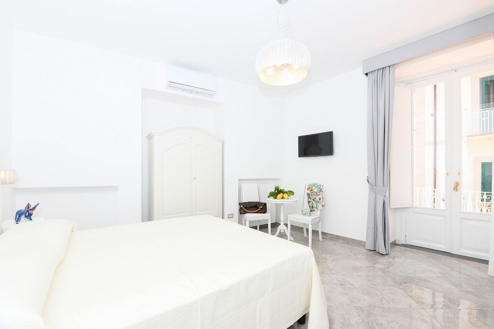 Palazzo Gargano Deluxe Double Room (Room 2) 4