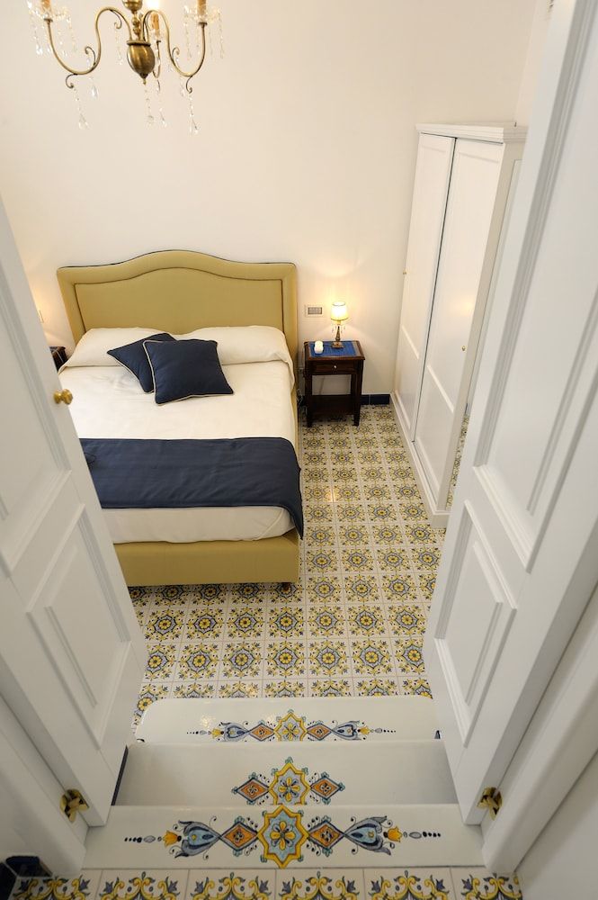 Boutique Gimagi Classic Double Room 2