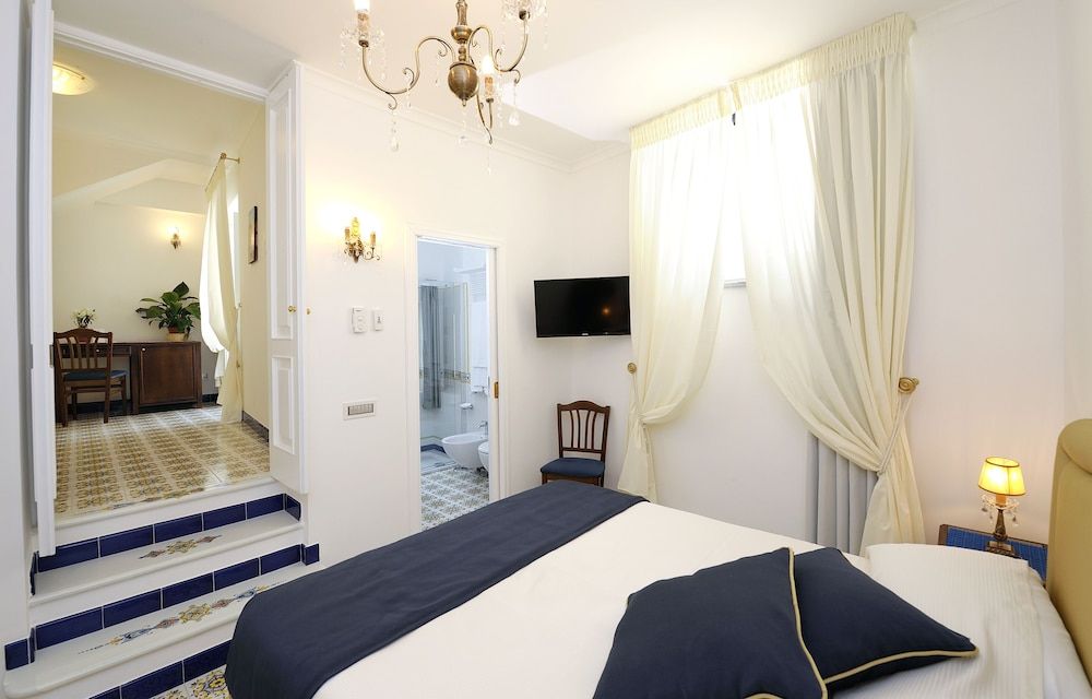 undefined Boutique Gimagi 3