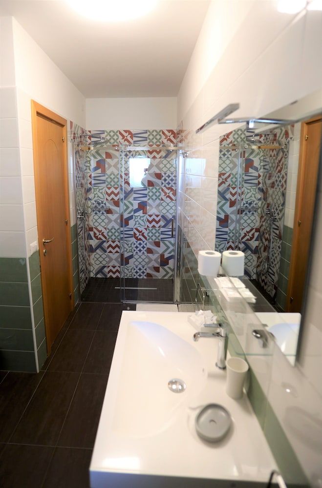 MozÁrt B&B - Affittacamere Deluxe Studio Suite, 1 Queen Bed (Art Room) 6