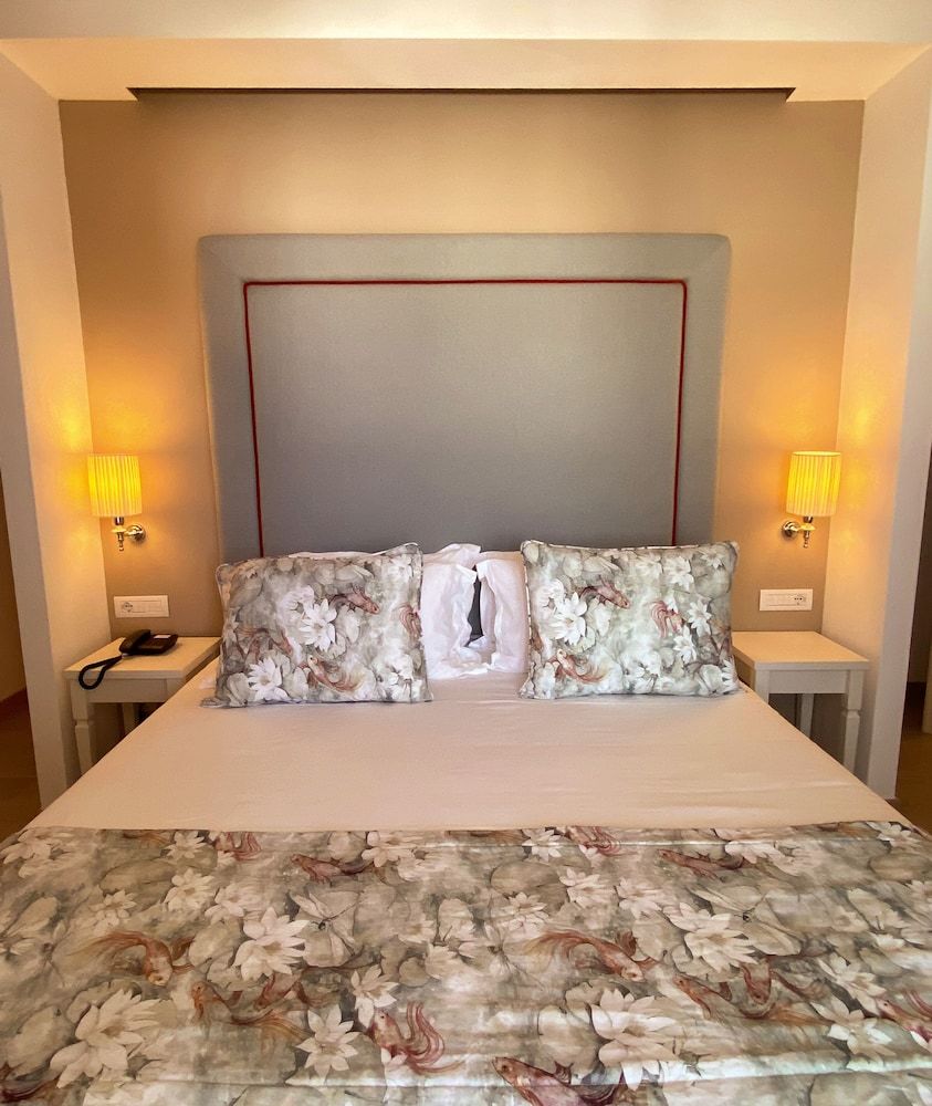 Panoramic Suite, Hot Tub, Sea View