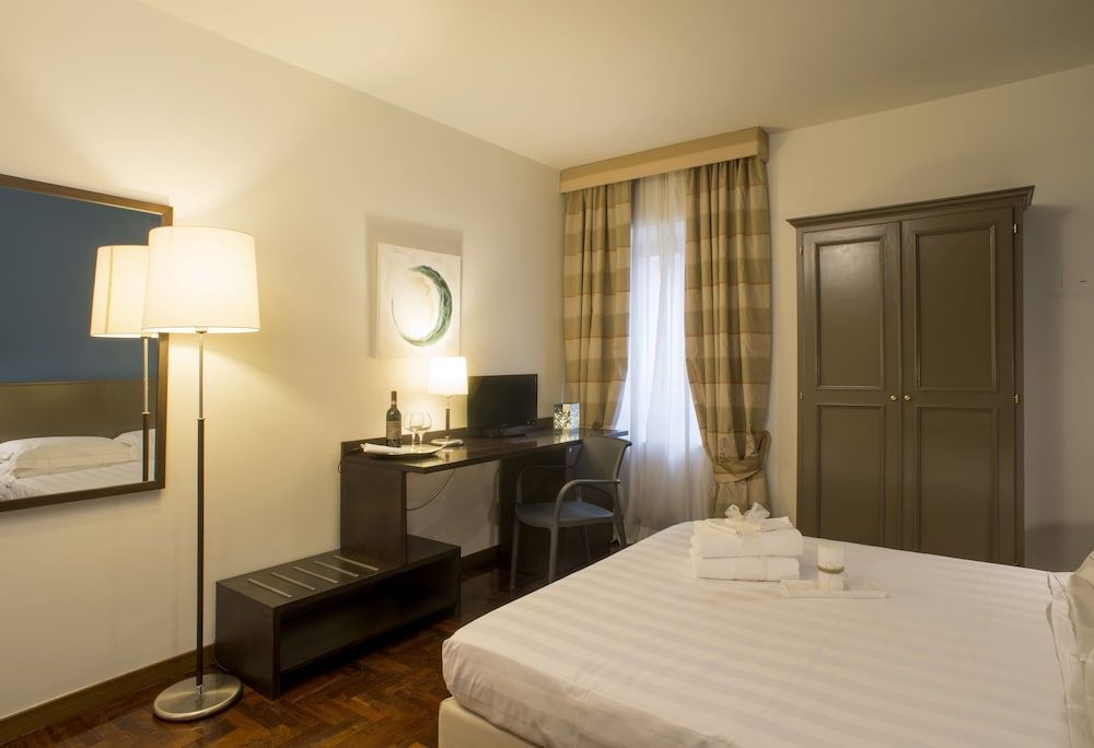 Locanda Giustini Classic Double or Twin Room 3