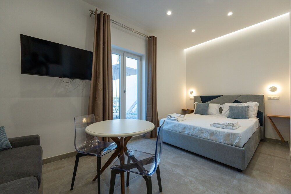 Baia Flegrea Meublè Classic Studio Suite 3