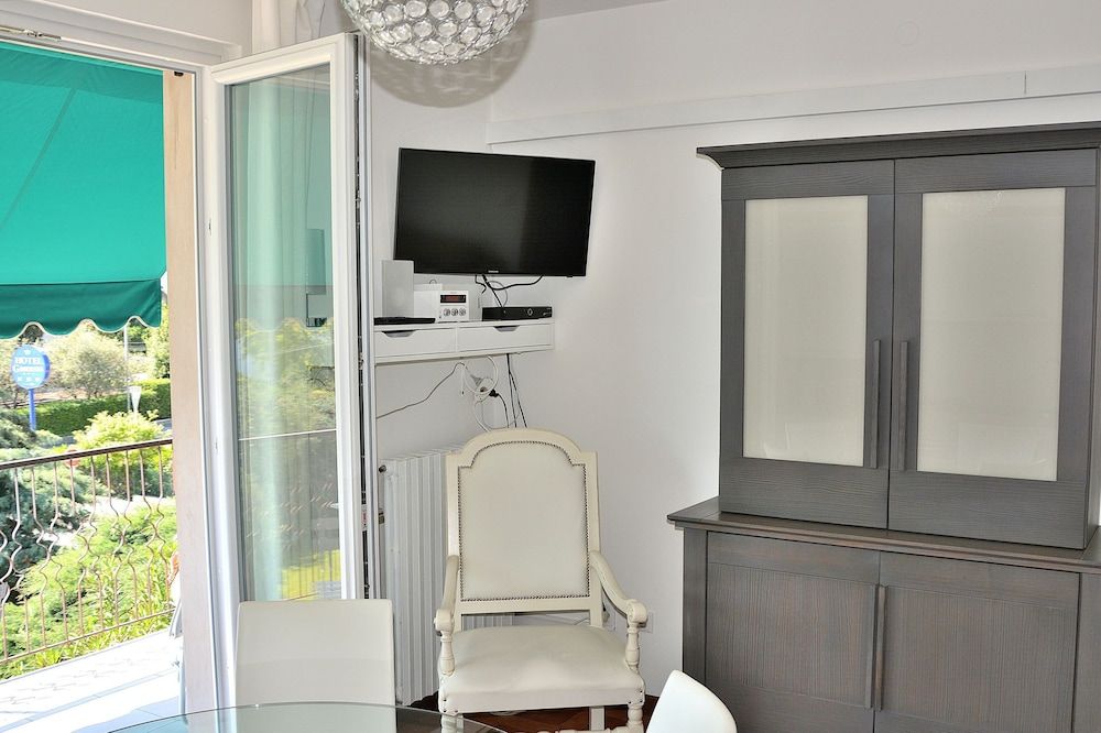 Apartment Bardolino With Lake View Apartment, 2 Bedrooms, Lake View 12