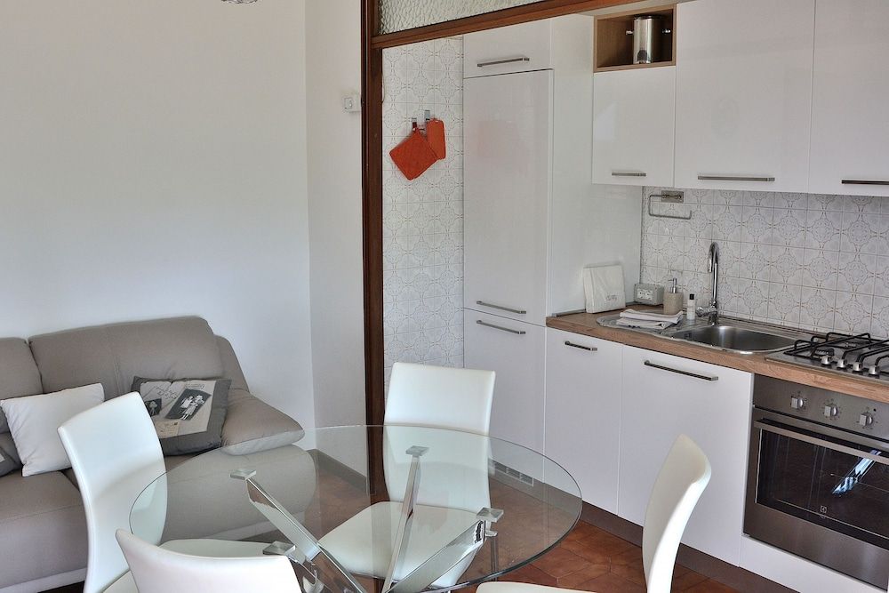 Apartment Bardolino With Lake View Apartment, 2 Bedrooms, Lake View 11