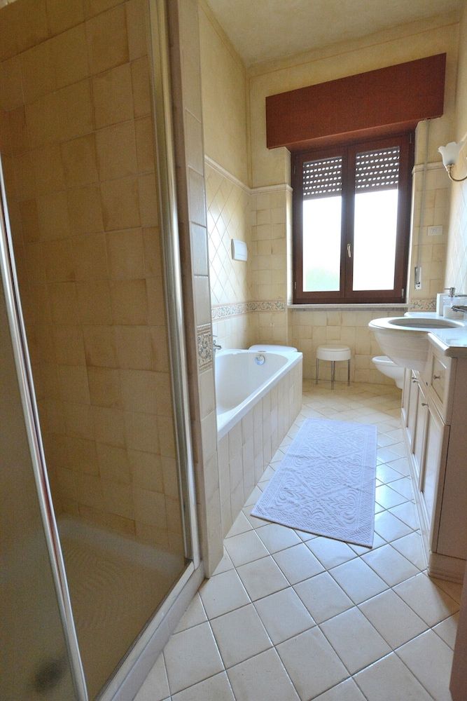 Apartment San Luigi Apartment, 1 Bedroom 12