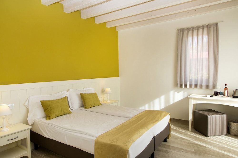 Agriturismo La Rocca Deluxe Double or Twin Room, Terrace, Annex Building