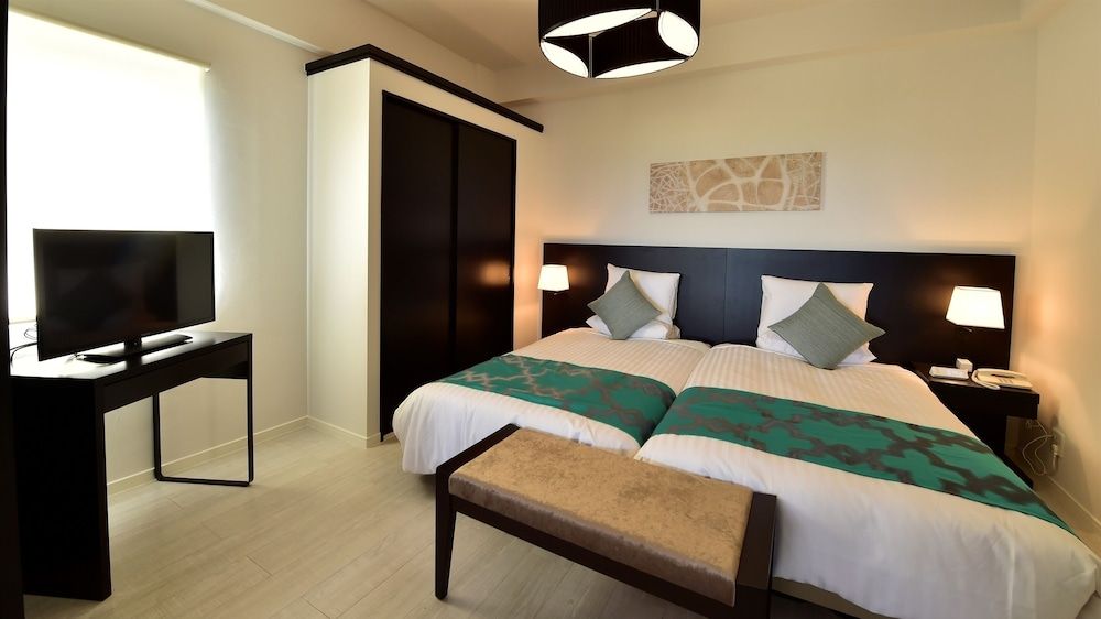 Jacuzzi Suite (Non Smoking)