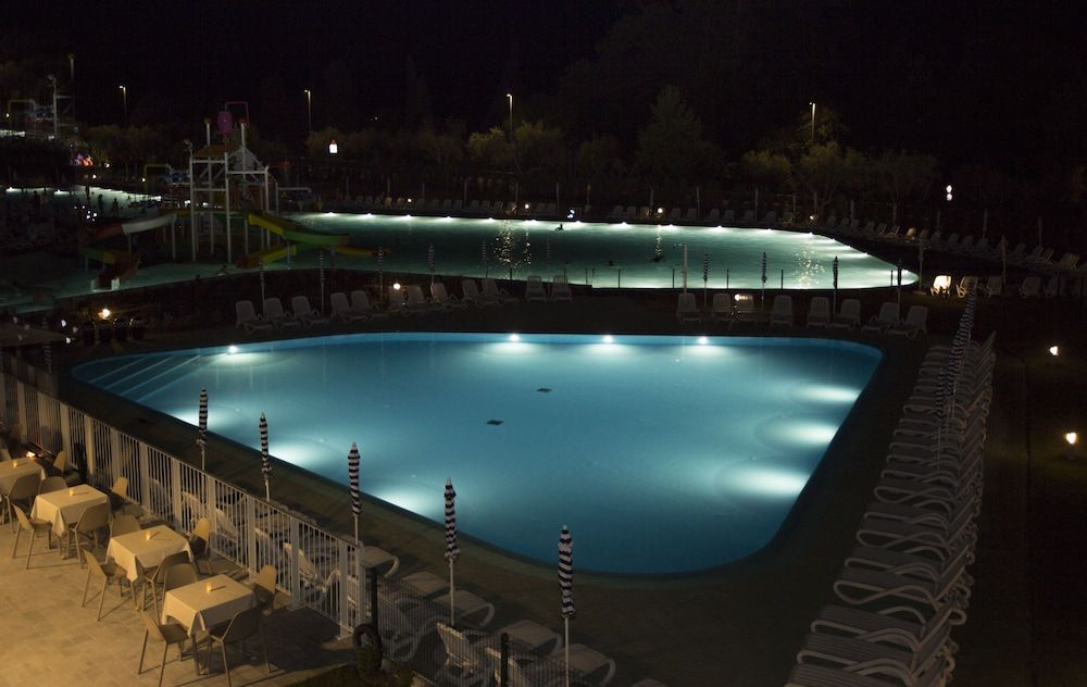 undefined Sisan Family Resort 10