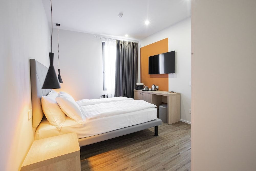 Ah Villa Glori Brescia Double Room 2