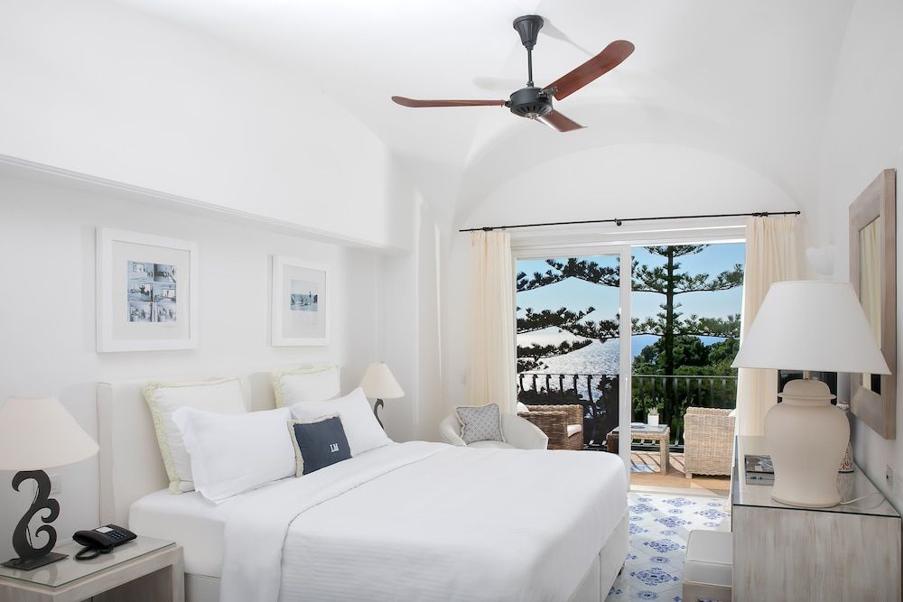 undefined Hotel La Minerva 2