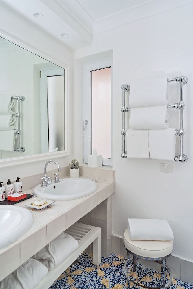 Hotel La Minerva Superior Double Room, Sea View 3