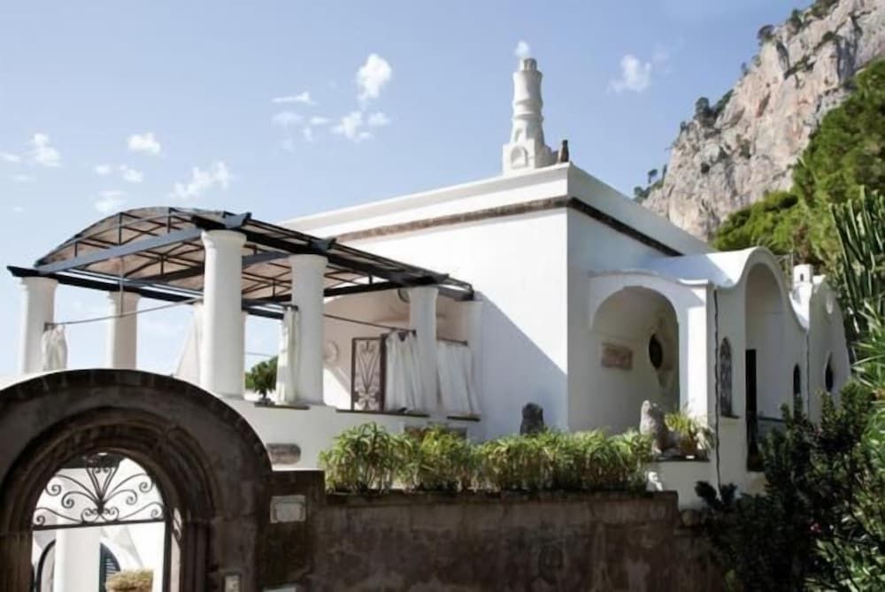 undefined Casa del Solitario Capri 5