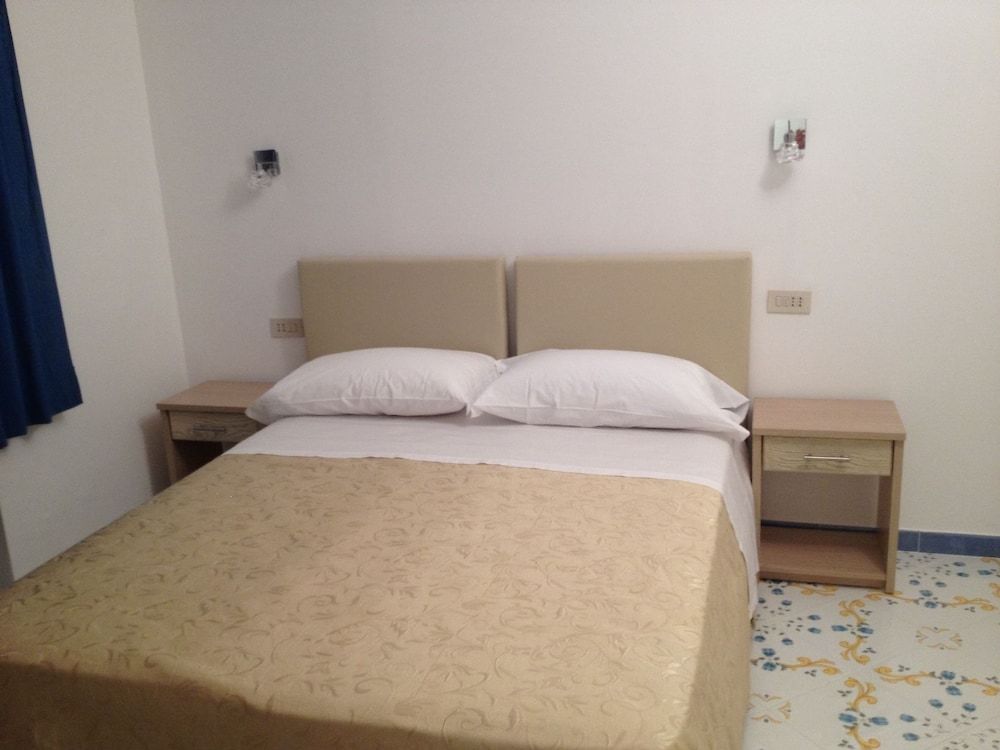 undefined Guest House La Piazzetta 9