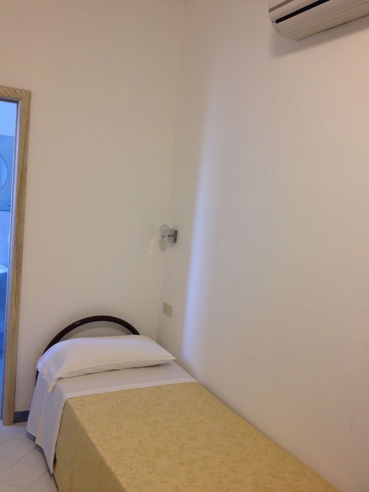 undefined Guest House La Piazzetta 5