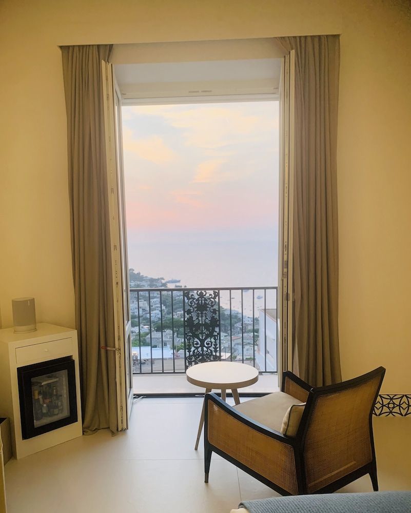 Palazzo M Capri Executive Studio Suite, Sea View 9