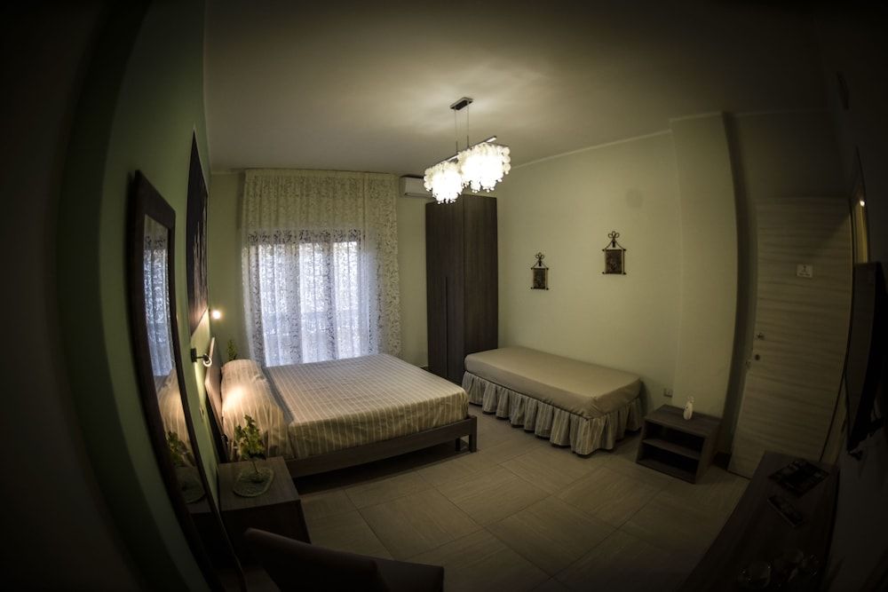 Le Fontane del Re Triple Room, Multiple Beds 3