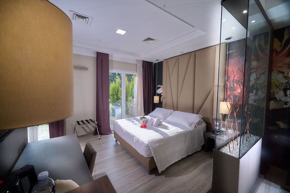 PARK HOTEL LE DUNE DI GIOVINO Deluxe Room 6