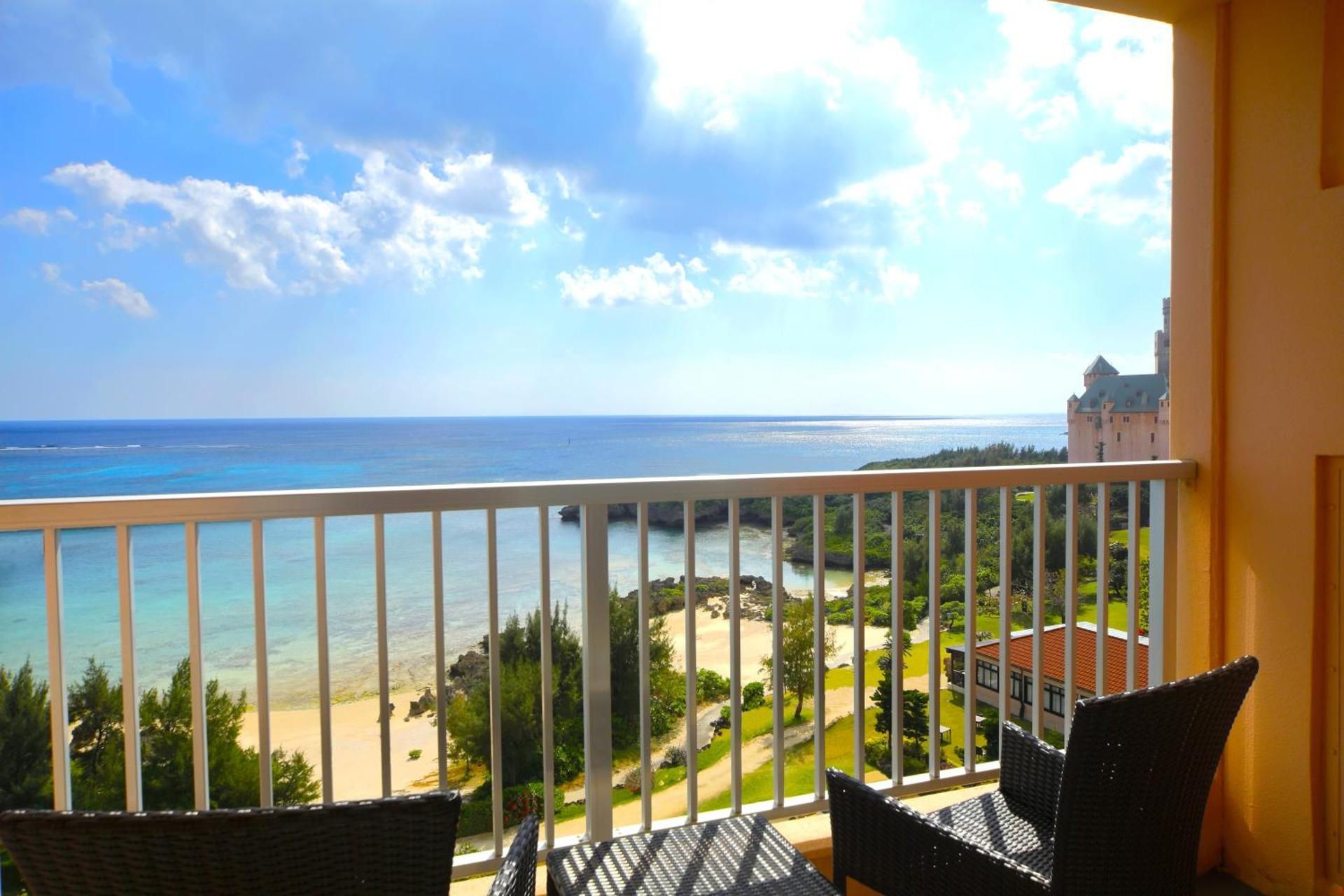 Standard Twin Room with Kitchen Terrace 33 -Sea View -Harbor Building