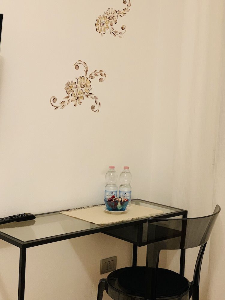 B&B Beauty House Superior Room, 1 King Bed 10