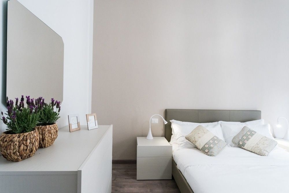 undefined Garibaldi Apartments 3