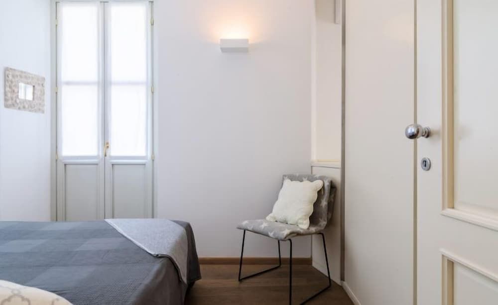 Piazza Volta Apartment, 1 Bedroom 13