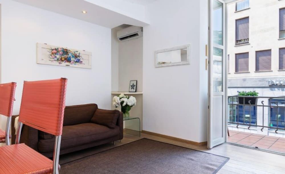 Piazza Volta Apartment, 1 Bedroom 11