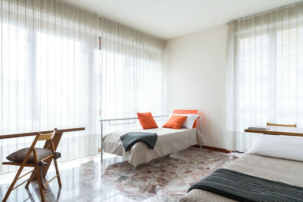 undefined Piazza Cavour Lake View 5