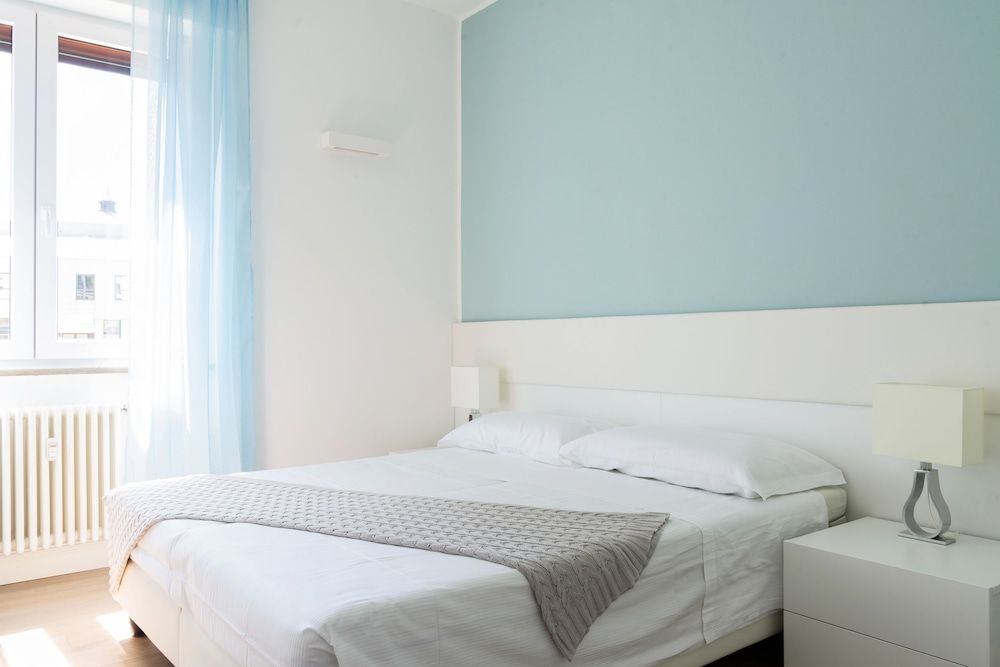 undefined Pure White 2