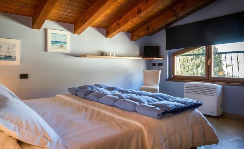 undefined Your Home in Como Lake 5