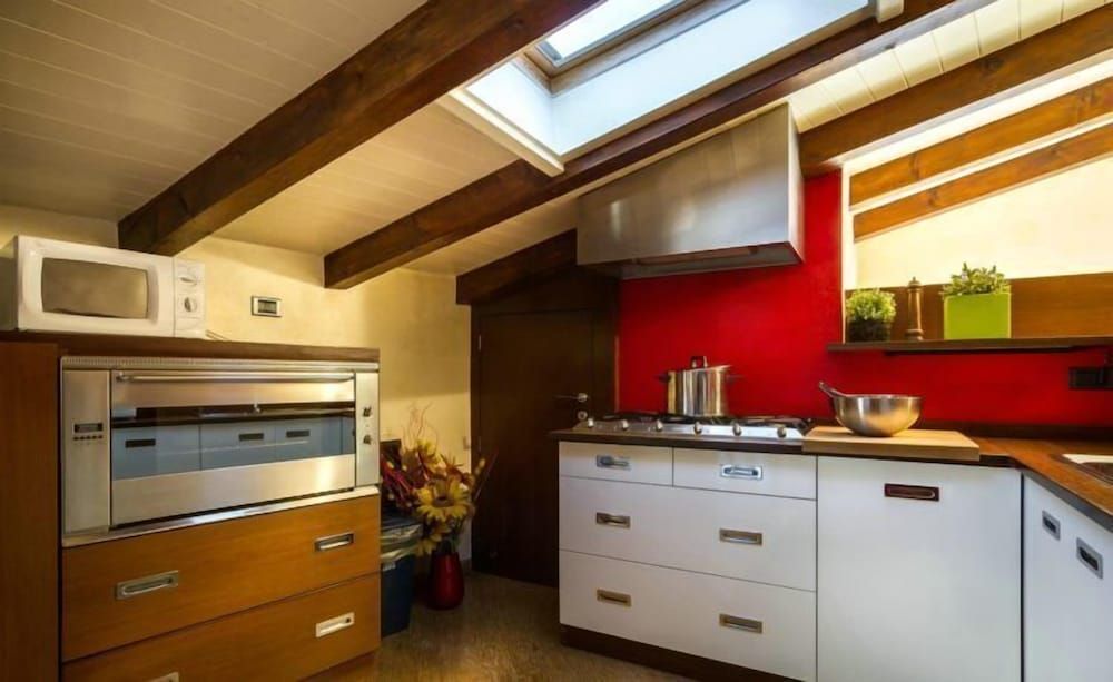 Your Home in Como Lake Apartment, 2 Bedrooms 19