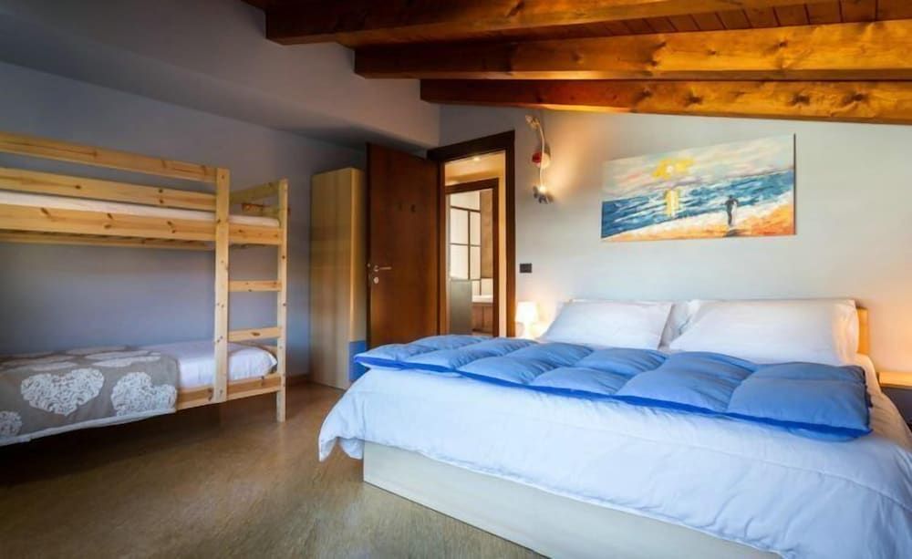 undefined Your Home in Como Lake 10