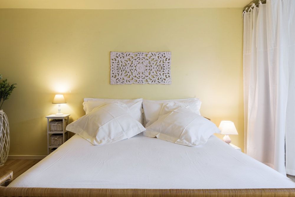 Lake Panorama Studio 4