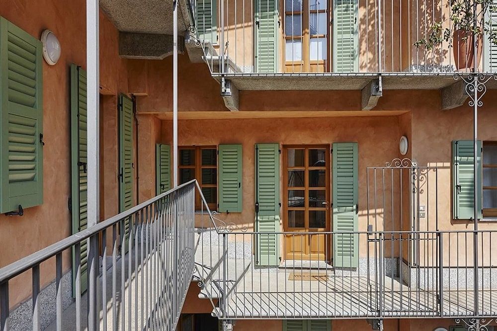 undefined JOIVY Charming Apt Centre of Como 2