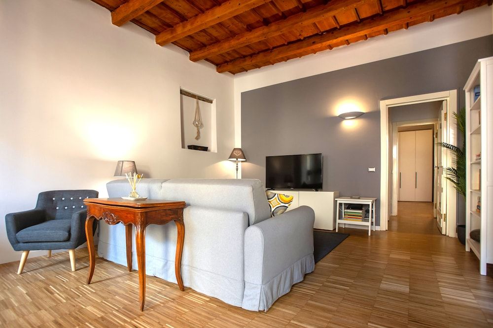 Vanessa Apartment Deluxe Apartment, City View 15